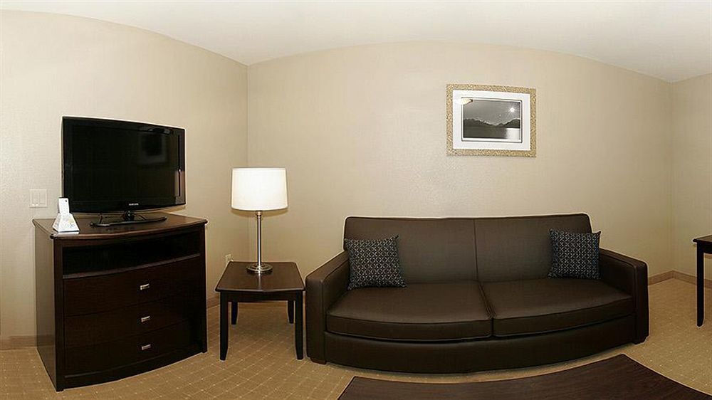Med Park, Ascend Collection Sacramento